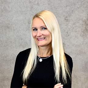 Frau Jasmin Schultze